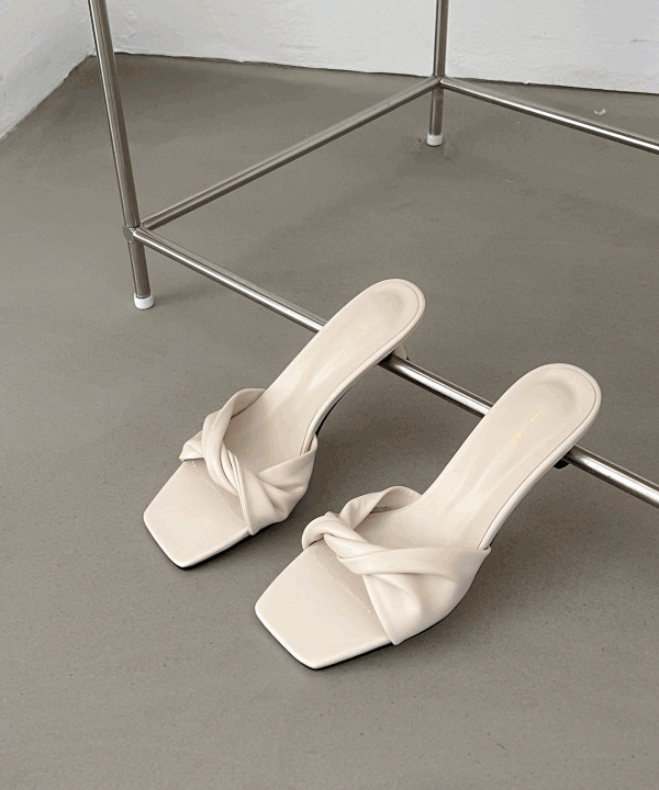 솔라 꼬임 미들힐 shoes (5cm)